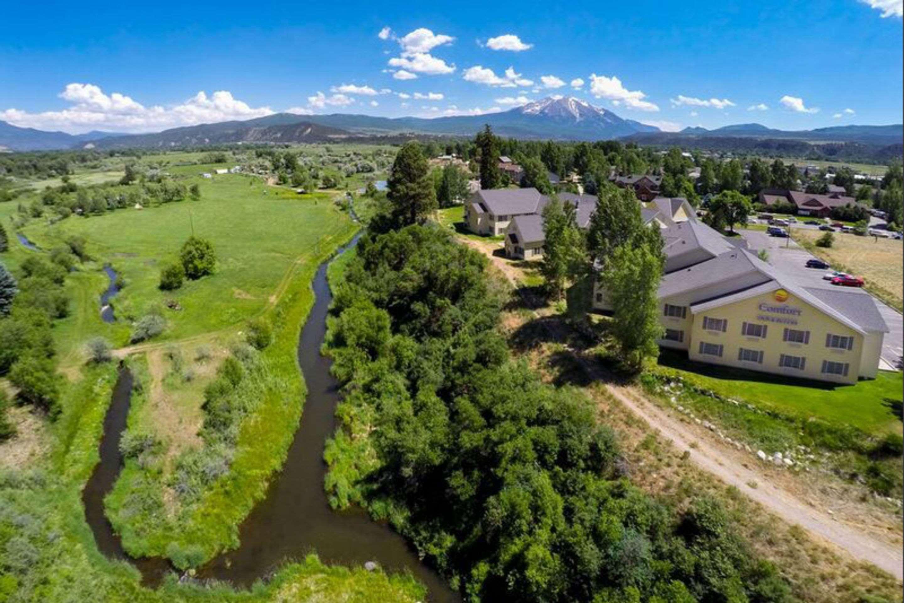 Comfort Inn & Suites Carbondale On The Roaring Fork Eksteriør billede